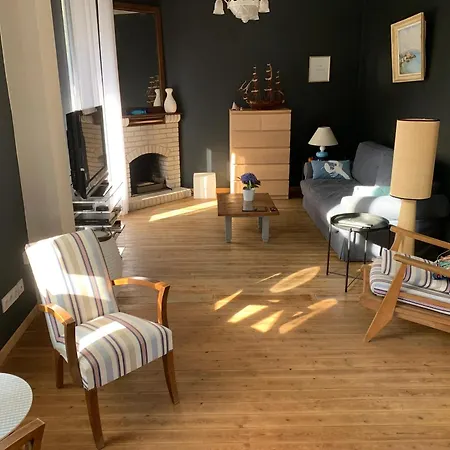 Villa De 3 A Sur A 600 M De La Avec Piscine Privee Et Jardin Clos