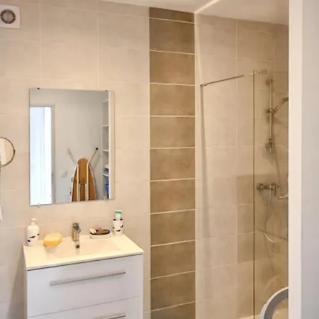 Villa De 3 A Sur A 600 M De La Avec Piscine Privee Et Jardin Clos Soulac-sur-Mer