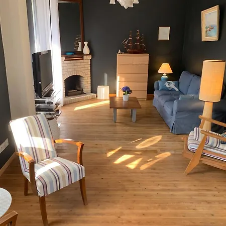 Charmante A Avec Piscine Privee Villa *