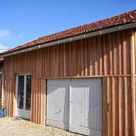 Charmante à Avec Piscine Privée
